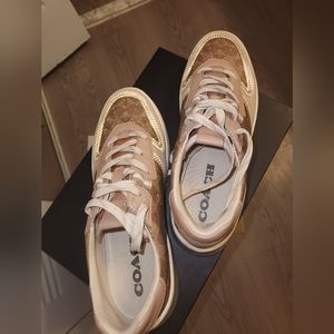 Used Coach sneakers (Citysole Court)